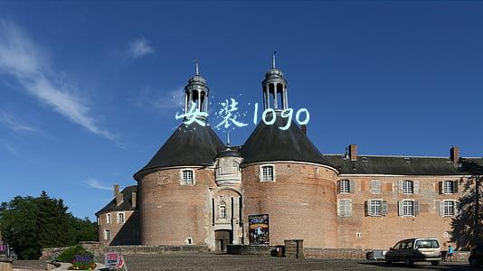 女装logo