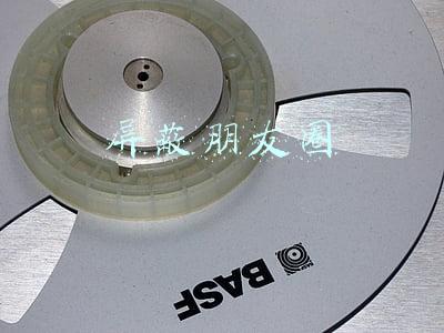 屏蔽朋友圈的人是什么心态(要远离一个，永远不发朋友圈的人)