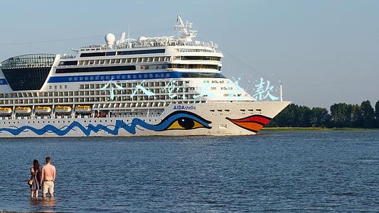 个人创业贷款利息多少(安徽：个人创业者申请创业担保贷款最高提至50万元)