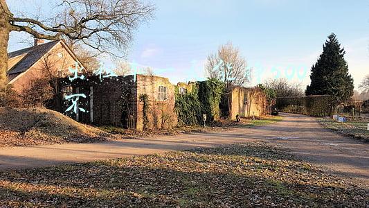 出租车一天能挣500不 出租车一天能挣500不