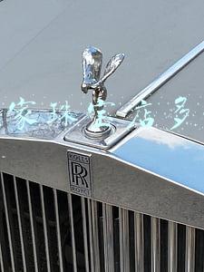 开一家珠宝店大约需要多少费用呀？：开个珠宝店