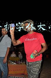 华为手机字体大小怎么调不了(华为手机HarmonyOS 2暖心小技巧 让父母用着舒心)