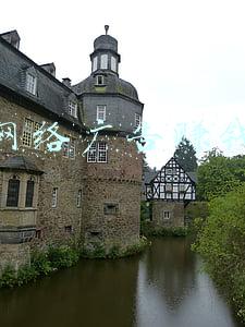 网络广告(网络贷借贷广告“套路”多 警惕隐瞒风险、模糊费用等虚假宣传陷阱)