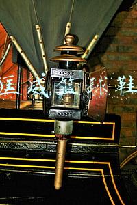 匡威篮球鞋