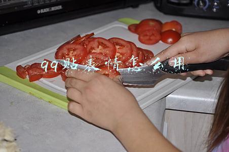 qq贴表情怎么用