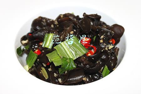 范哲思