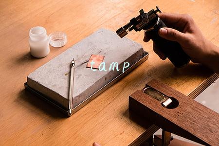 tamp