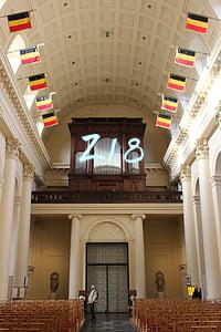 Z18