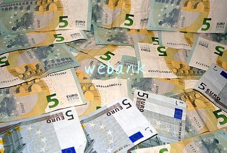webank微众银行(微众银行践行数字普惠金融，实现可持续发展)