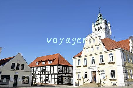 voyager官网(FDA再叫停Voyager基因疗法临床试验，股价下跌10%)
