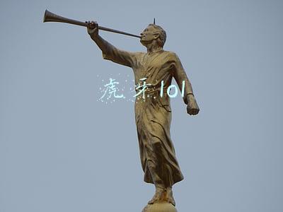 虎牙lol