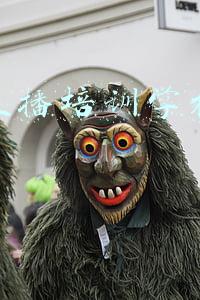 电商直播培训学校学费多少(做直播光宗耀祖？罗永浩变回“罗老师”，学费3万教你直播带货)