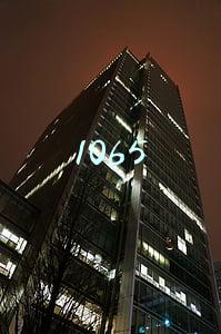 1065