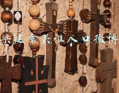 梁建章关注人口微博
