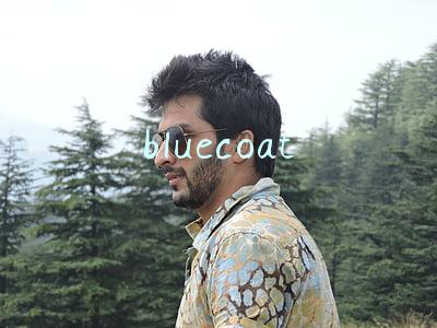 blue coat(小学英语口语朗读《最喜欢的外套》)