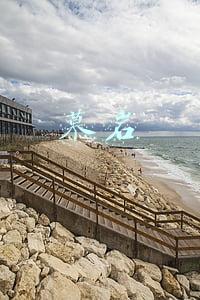 慕岩
