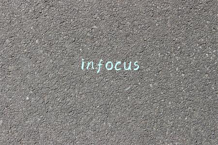 infocus