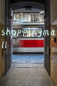 shoppingmall