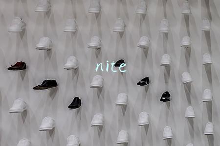 nite